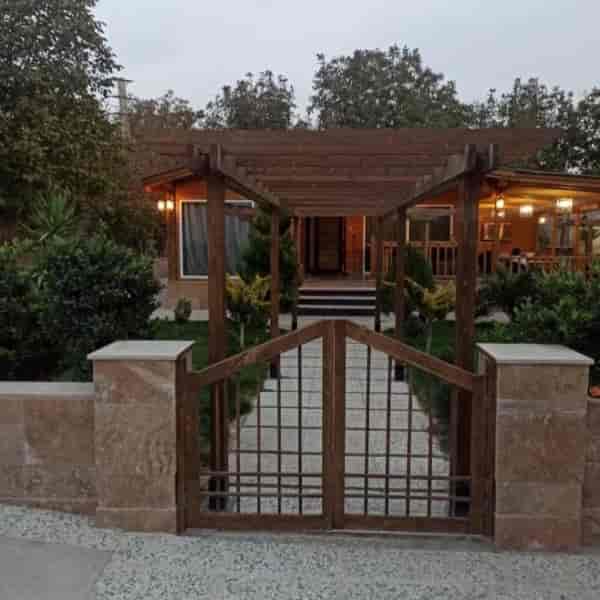 Pergola without ceiling