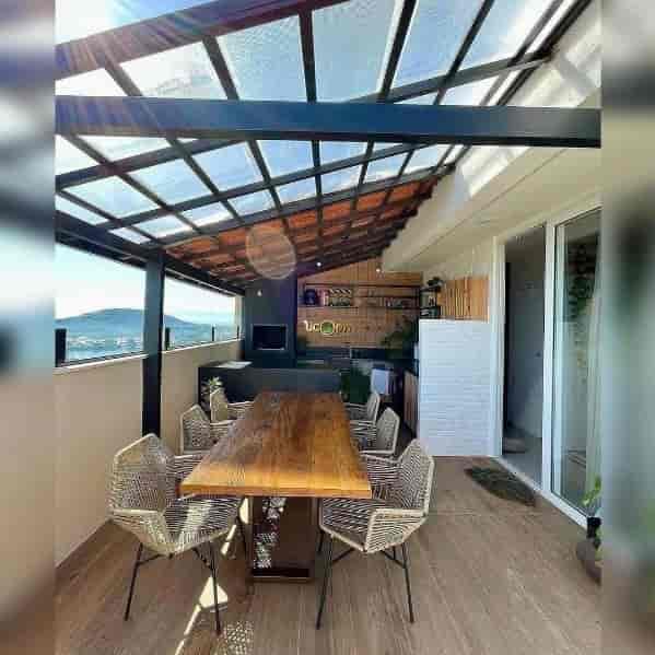 Pergola roof